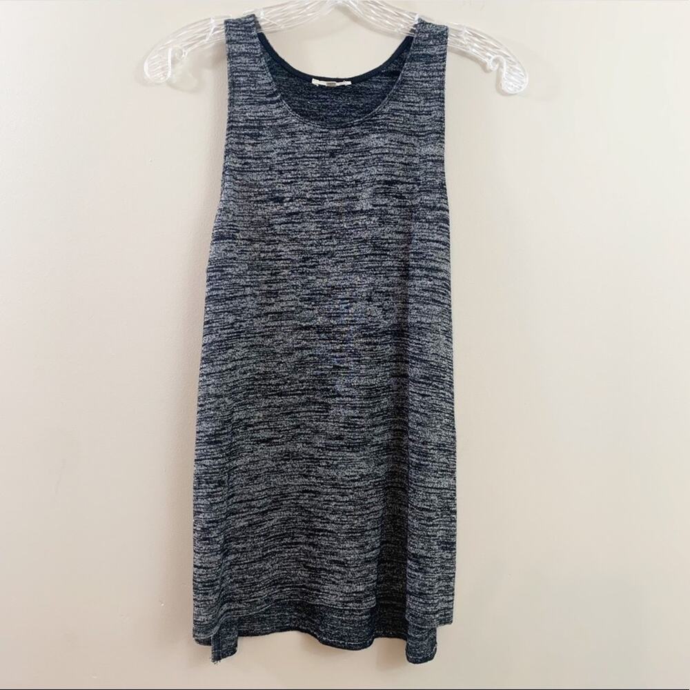 Wilfred Free Black/White Heathered Tank Top